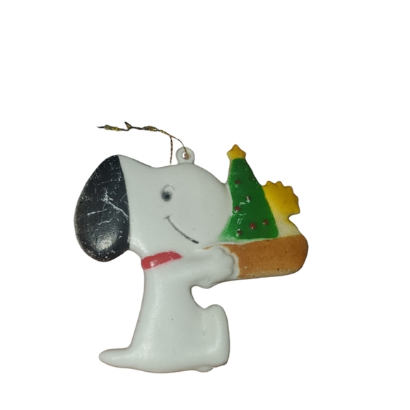 Vintage plastic Snoopy Christmas ornament - Picture 2 of 2